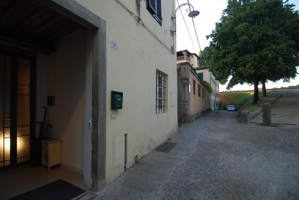 S. Agostino Fronte Mura Lucques Extérieur photo